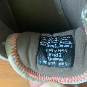 Eastland women’s hiking shoes